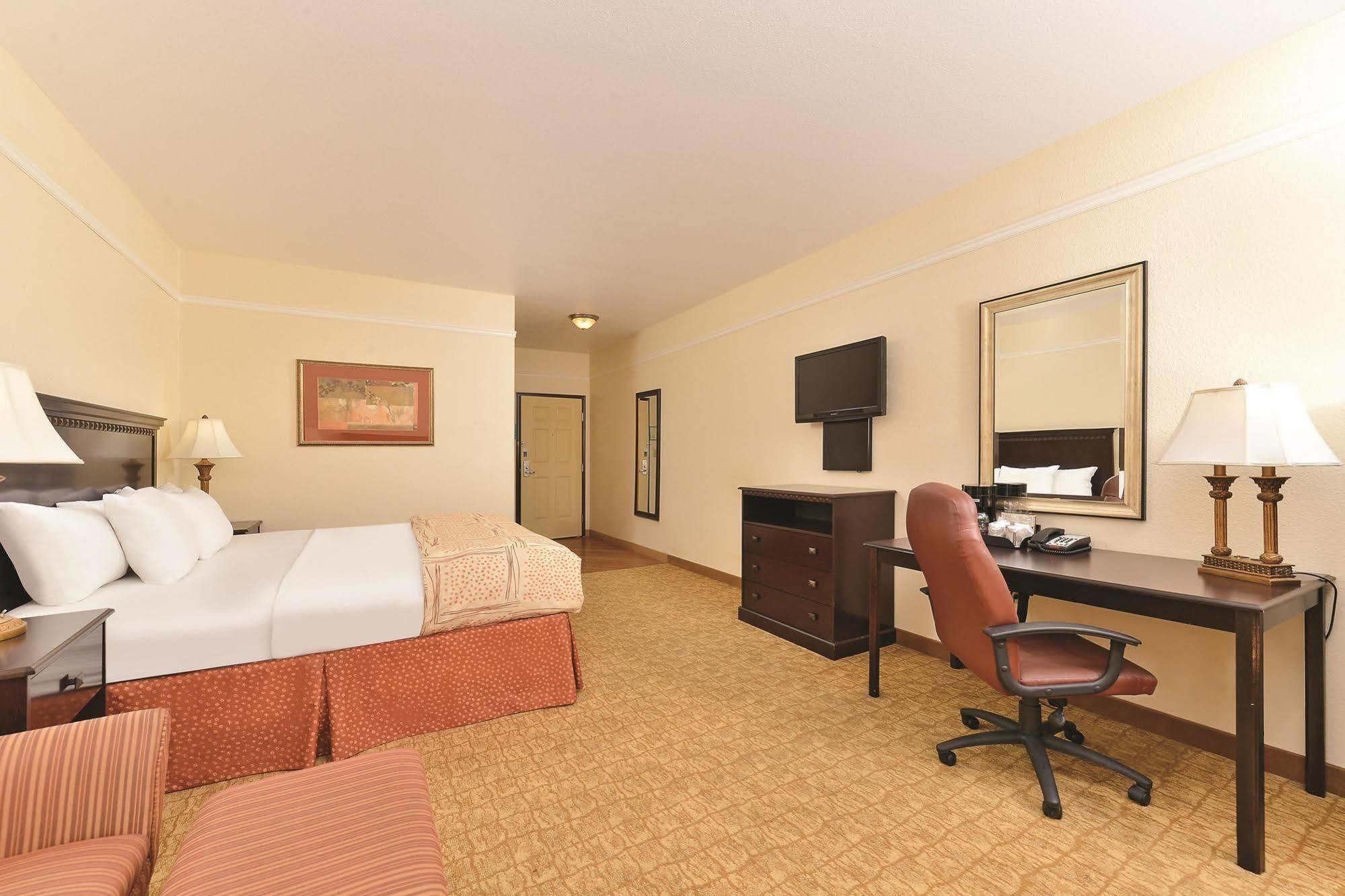 La Quinta By Wyndham Abilene Mall Exteriör bild